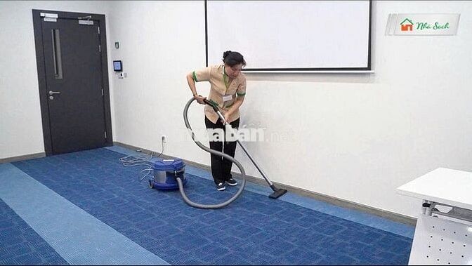 Tuyển Nhân Viên Vệ Sinh