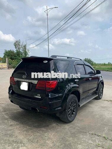Toyota Fortuner 2016 số sàn máy dầu