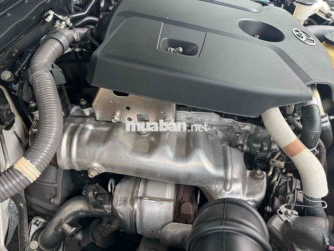 Toyota Hilux 2019 Trắng 70.000 km