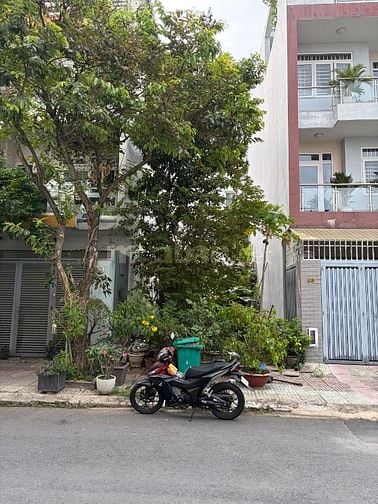 Chính chủ bán lô đất 5x18 m2 khu dân cư ven sông sadeco mặt tiền đường