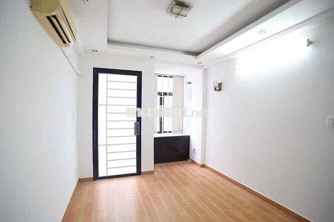 Nhà hẻm 4m đường Nguyễn Biểu Quận 5