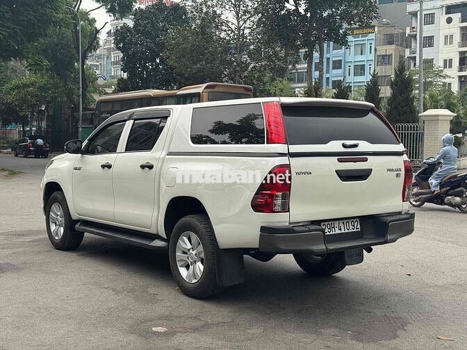 Toyota Hilux 2019 Trắng 70.000 km