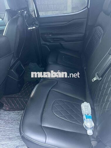 Ford Ranger XLS 2025 4x2 Trắng 15000 km