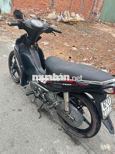 Yamaha Sirius FI Trắng Đen