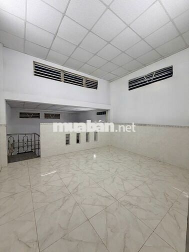 Nhà trệt lầu 3PN hẻm đường Lý Tự Trọng chỉ 7 triệu