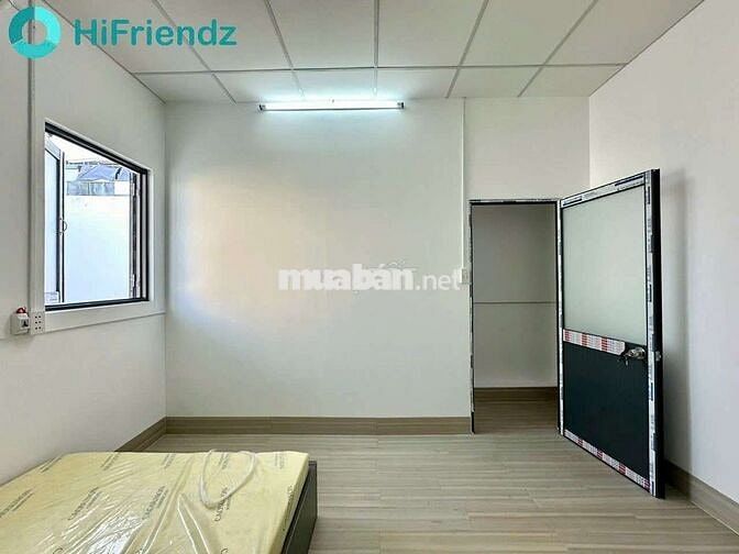 Siêu rộng 2 phòng ngủ, phòng bếp to , 5p đến ga Sài Gòn , miễn phí xe