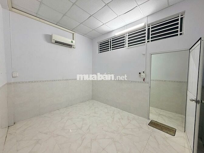 Nhà trệt lầu 3PN hẻm đường Lý Tự Trọng chỉ 7 triệu