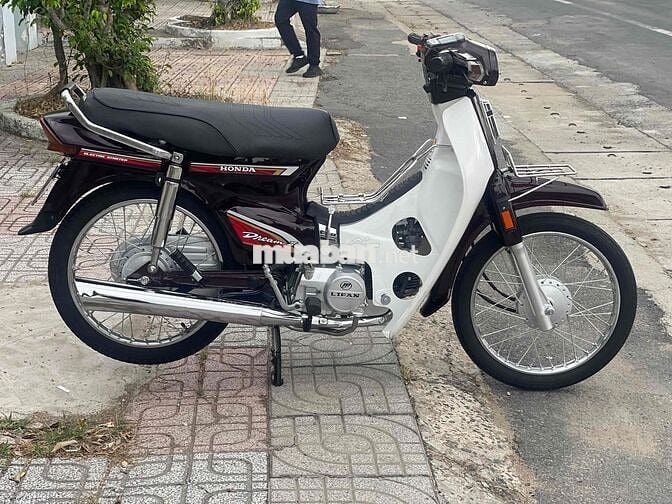 Honda Dream Lifan Nâu trắng