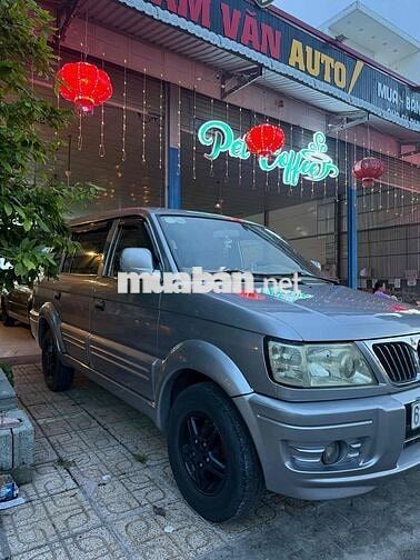 Mitsubishi Jolie Bạc