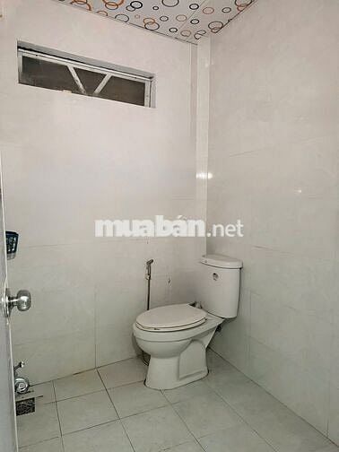 Nhà trệt lầu 3PN hẻm đường Lý Tự Trọng chỉ 7 triệu