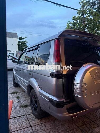 Mitsubishi Jolie Bạc