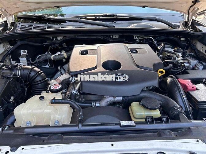 Toyota Fortuner 2017 Trắng Số sàn