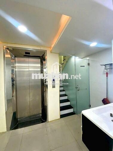 🔥 NHÀ MẶT TIỀN LÝ THÁI TỔ, QUẬN 3 🔥 8 TẦNG THANG MÁY - GIÁ 60 TRIỆU