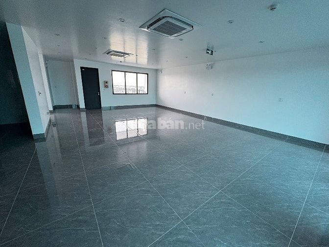 3 văn phòng rộng 150m2 tầng2-3-4-7