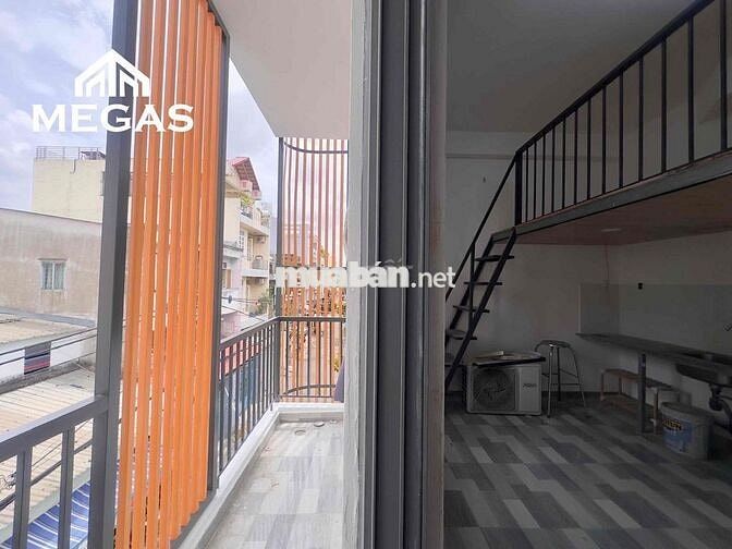DUPLEX BAN CÔNG NGAY LẠC LONG QUÂN - TRỊNH ĐÌNH TRỌNG - ÂU CƠ