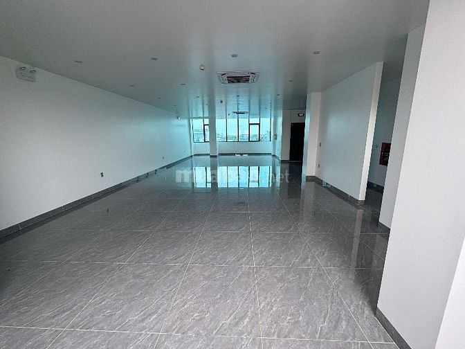 3 văn phòng rộng 150m2 tầng2-3-4-7