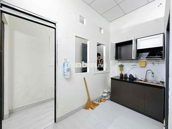 CĂN HỘ 1PN 1PK 50M2 | FULL NT | BAN CÔNG | NGAY CMT8 Q3