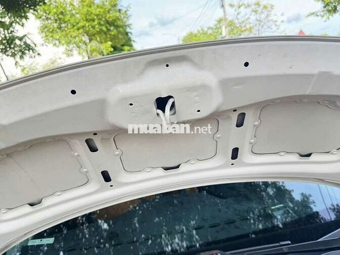 Hyundai i10 2018 Trắng 99408 km