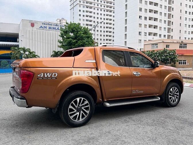 Nissan Navara VL 2.5AT 4WD full máy dầu odo 13 vạn