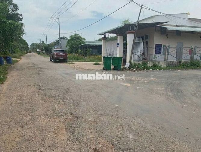 Bán nhà dãy trọ tại QL 22, 723tr, 175m2, pháp lý đầy đủ