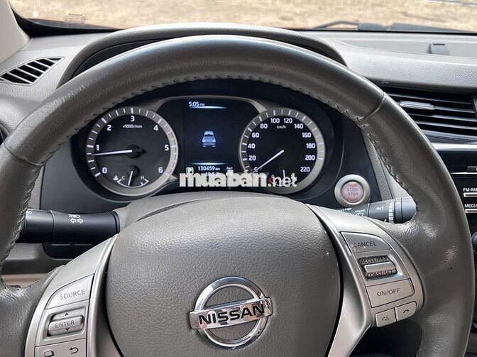 Nissan Navara VL 2.5AT 4WD full máy dầu odo 13 vạn