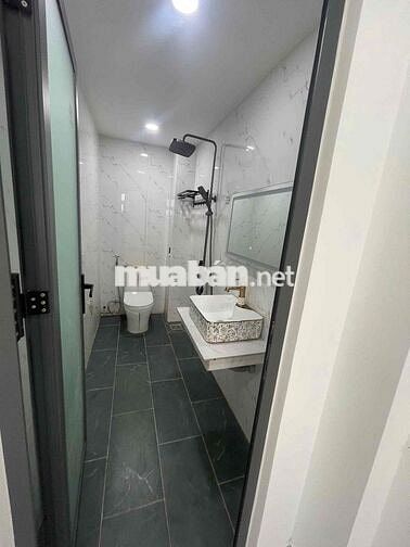 Cho thuê phòng bao điện nước Q12