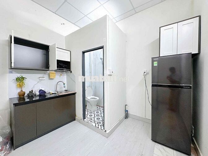 CĂN HỘ 1PN 1PK 50M2 | FULL NT | BAN CÔNG | NGAY CMT8 Q3