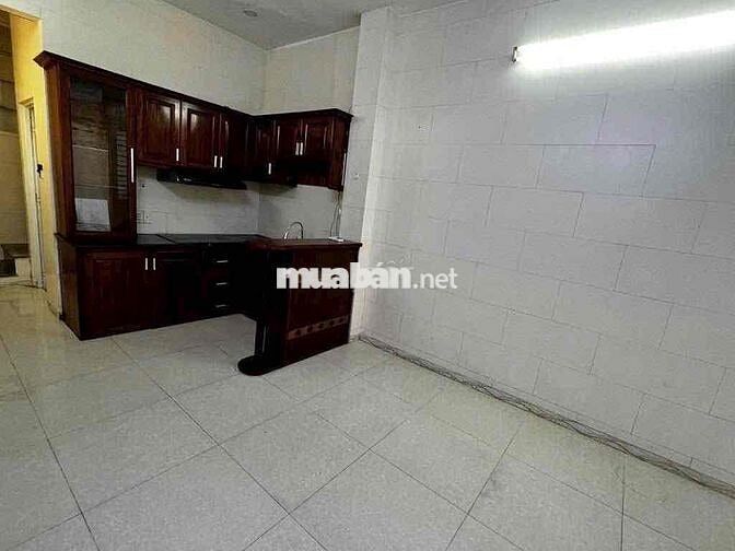 Cho Thuê Nhà Hẻm Nguyễn Phi Khanh Quận 1 30M2 4 Tầng 3 PN - 13 Triệu