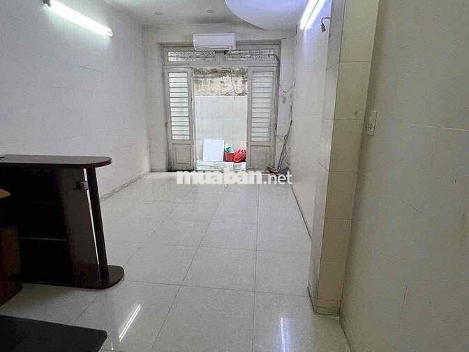 Cho Thuê Nhà Hẻm Nguyễn Phi Khanh Quận 1 30M2 4 Tầng 3 PN - 13 Triệu