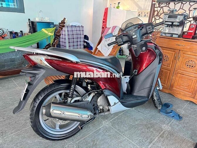 Nhượng lại Việt Kiều Ý SH150 2011