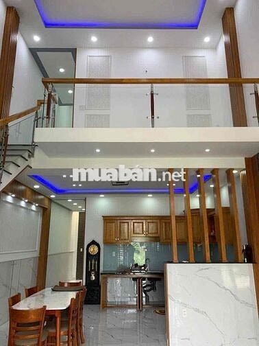chủ nhà cần bán gấp nhà mới xây đẹp