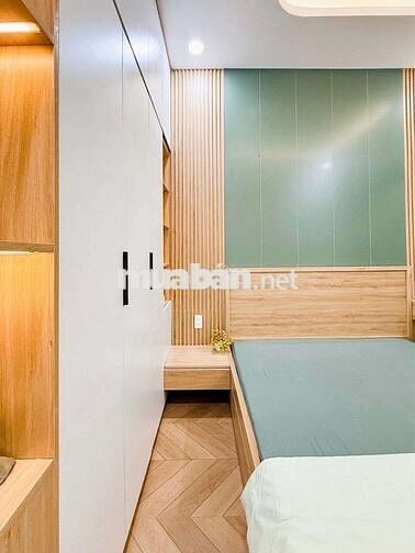 BÁN NHÀ ĐẸP VÕ VĂN TẦN–HẺM XE HƠI- CÁCH MẶT TIỀN 1 CĂN NHỈNH 4 tỷ