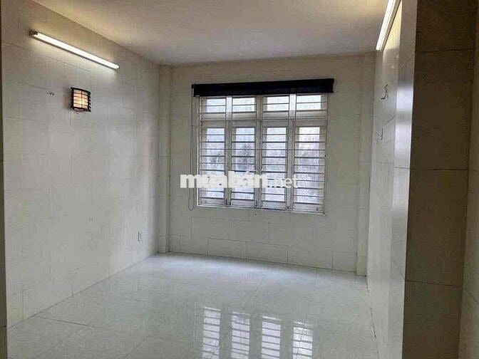 Cho Thuê Nhà Hẻm Nguyễn Phi Khanh Quận 1 30M2 4 Tầng 3 PN - 13 Triệu