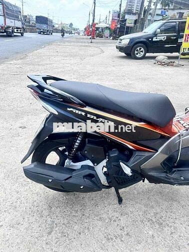 Honda Airblade 2017 Cam đen