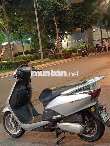 Honda SCR 110 Bạc