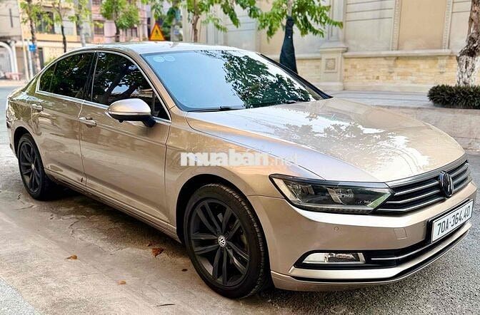 Volkswagen Passat 2016 1.8 TSI AT 85.000 km