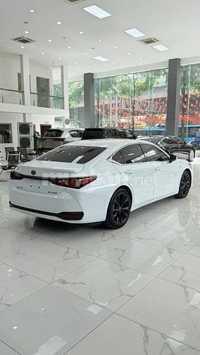 Bán Lexus ES250 Fsport sản xuất 2022. Xe 1 chủ cực mới.