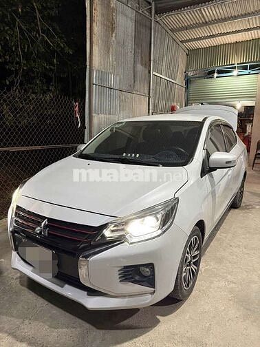 Mitsubishi Attrage Premium lăn bánh 2022 Trắng