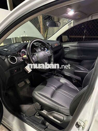 Mitsubishi Attrage Premium lăn bánh 2022 Trắng