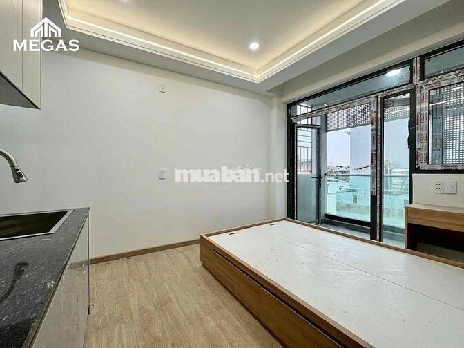 Studio Ban công - Ngay Ngã tư Nguyễn Văn Lượng - Nguyễn Oanh