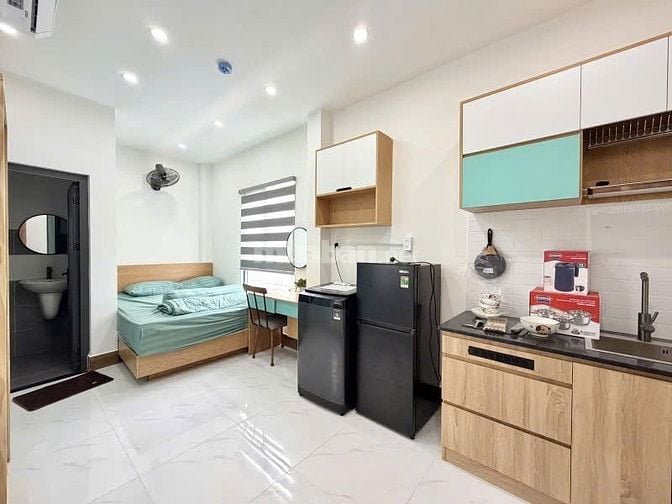 Nhỉnh 27 tỷ có CHDV 5lầu mới ngang 7.3m 117m2 15PN HXT Lê Quang Định