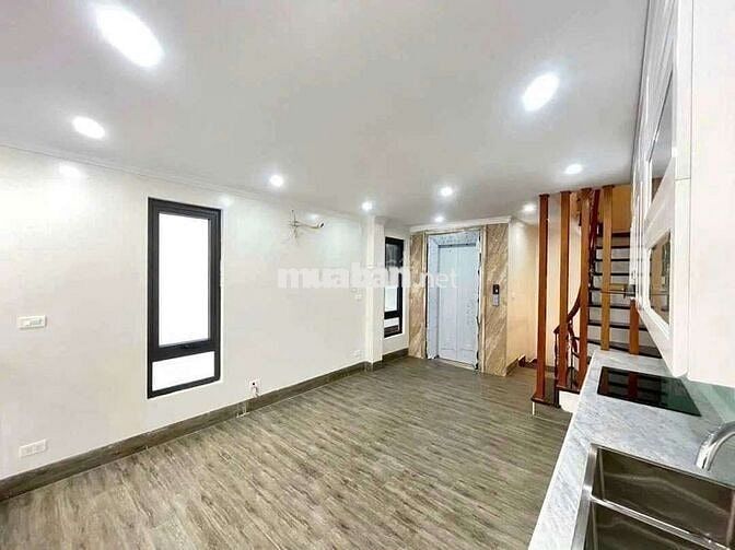 CHO THUÊ NHÀ NGUYÊN CĂN LÂM DU–BỒ ĐỀ 40m²–THANG MÁY–CHỈ 16,5TR/TH