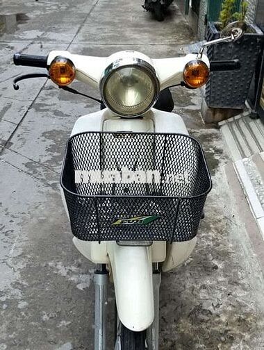 Honda Cub 50cc màu Trắng