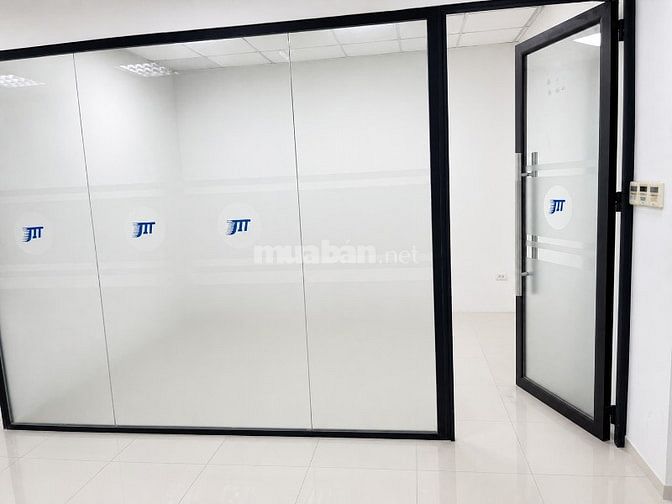 CHO THUÊ VĂN PHÒNG 136M² TẠI DỊCH VỌNG HẬU - CẦU GIẤY - HÀ NỘI