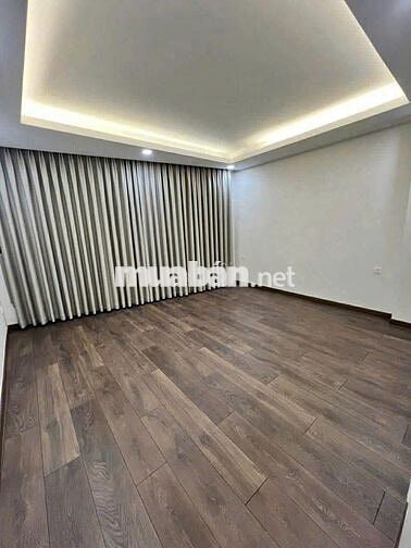 NHÀ ĐẸP KHÓ TÌM - 188B Hồng Hà, Phú Nhuận - Dt 5x20, 3 lầu