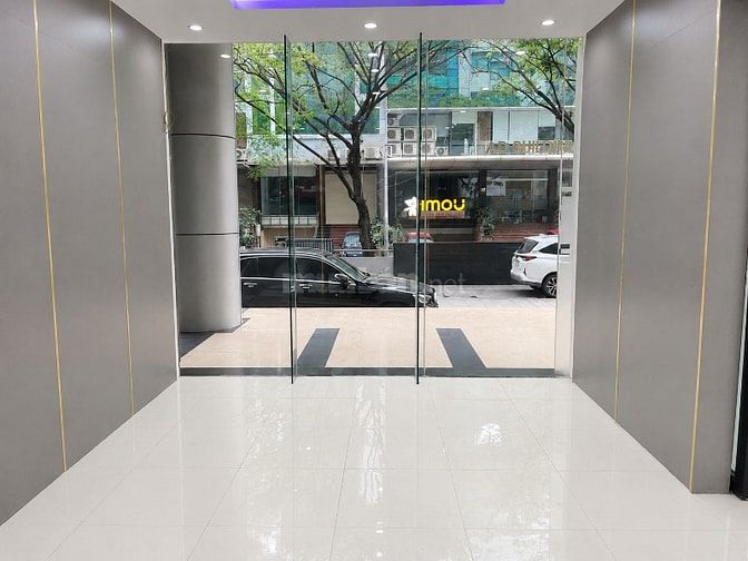 CHO THUÊ VĂN PHÒNG 136M² TẠI DỊCH VỌNG HẬU - CẦU GIẤY - HÀ NỘI