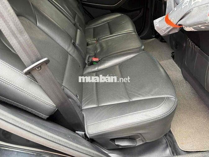 Hyundai SantaFe 2015 Xăng Tự động 70000 km Đen