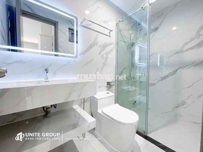 Cho thuê căn hộ dịch vụ 1 phòng ngủ ban công ngay trung tâm quận 10