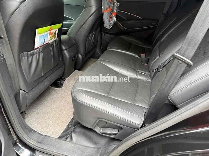 Hyundai SantaFe 2015 Xăng Tự động 70000 km Đen