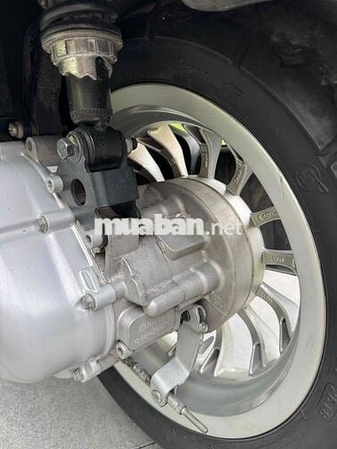 Vespa Sprint 125Abs 2018 trắng rin xe chuẩn lướt